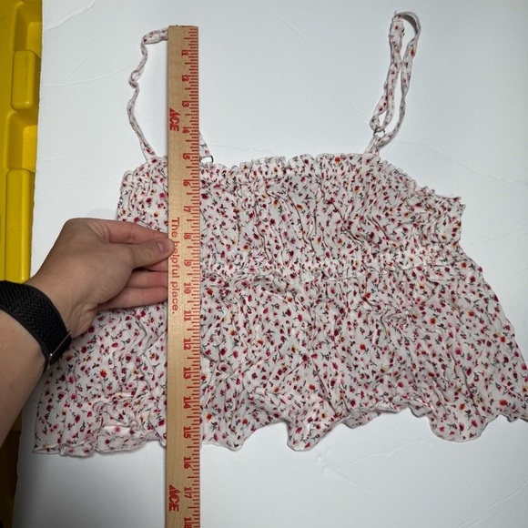 Forever 21 Floral Babydoll Top Sleeveless Ruffle Size Medium Ditsy Print - Picture 5 of 9